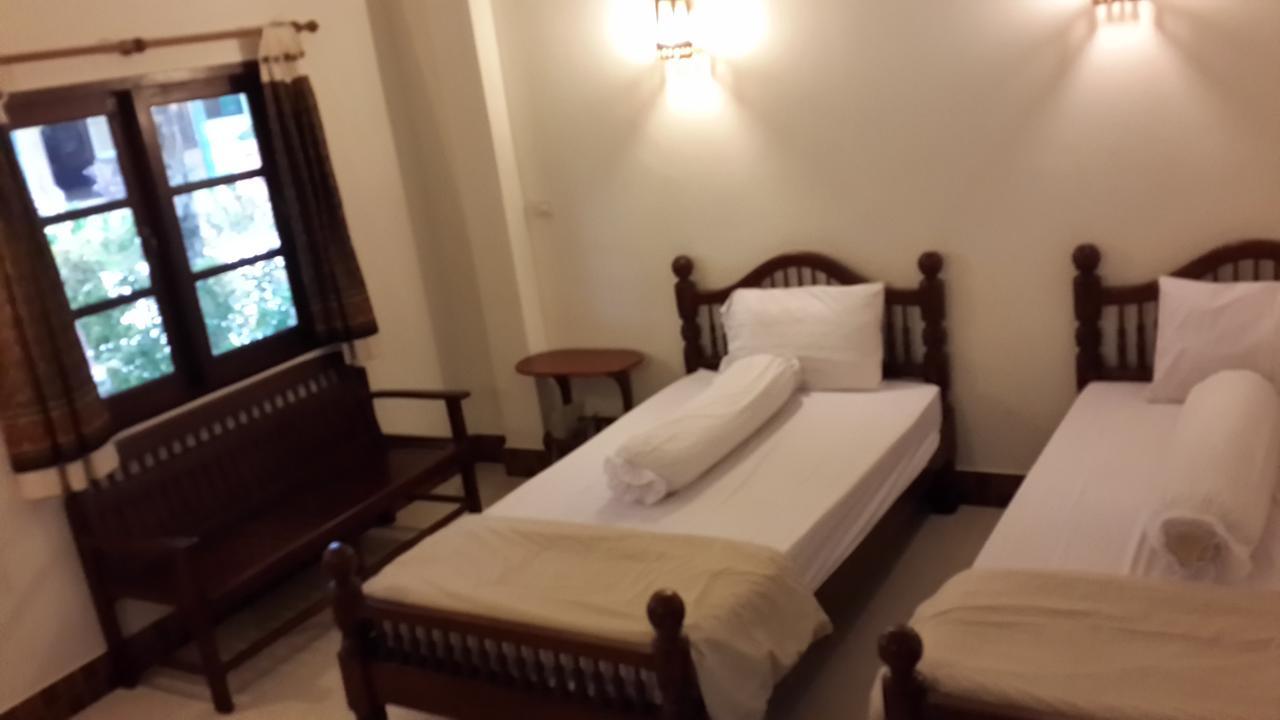 Garden Corner Resort & Hotel ピサヌローク エクステリア 写真