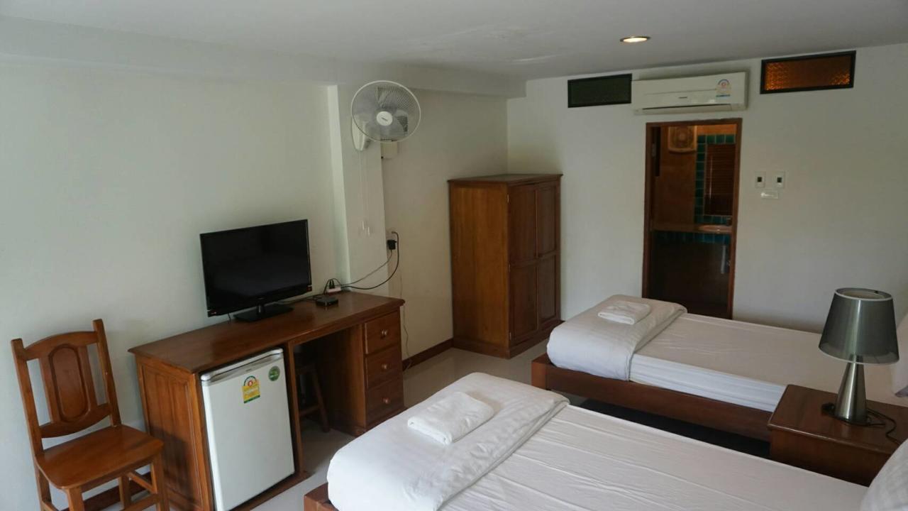 Garden Corner Resort & Hotel ピサヌローク エクステリア 写真