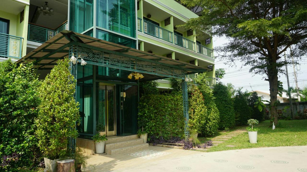 Garden Corner Resort & Hotel ピサヌローク エクステリア 写真